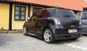 her er den lige blevet snket 40/40, front og tagspoiler er stadig hod maleren.